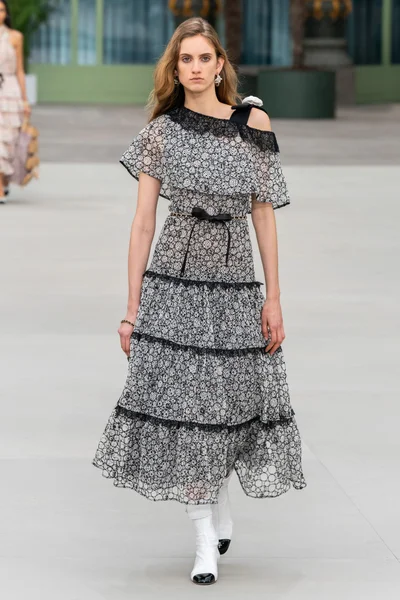 Look 66